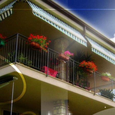 Ladi'S B&B บาร์โดลิโน ภายนอก รูปภาพ